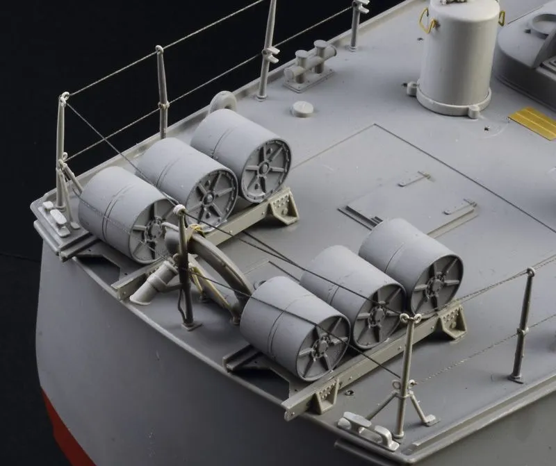 Italeri 1/35 Schnellboot S-38 # 5620 6 Italeri 1/35 Schnellboot S-38 # 5620 - Image 4