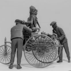 ICM 1/24 Benz Patent-Motorwagen 1886 With Mrs. Benz & Sons (100% New Molds) # 24041