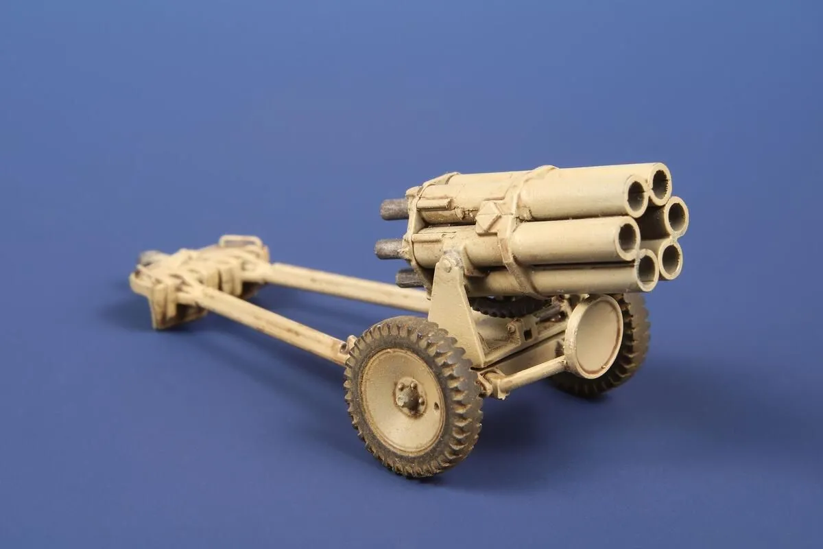 Special Armour 1/72 15 Cm Nebelwerfer 41 'German Multiple Rocket Launcher' # 72026 11 Special Armour 1/72 15 Cm Nebelwerfer 41 'German Multiple Rocket Launcher' # 72026 - Image 9