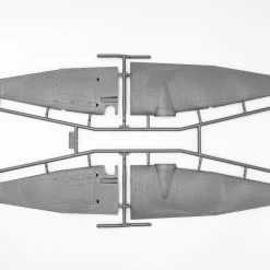 ICM 1/48 Junkers Ju-88A-4 With German Ground Personnel And Torpedo Trailers # 48229 -Aircraft Kits Sales 48229 482322 b