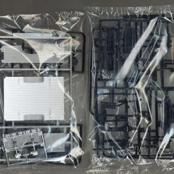 Aoshima 1/24 RN80 Toyota Hilux Custom # 05802 -Aircraft Kits Sales aos05820 3