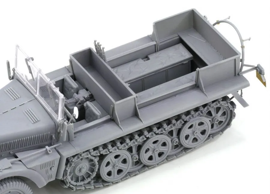 Dragon 1/35 Sd.Kfz.10 Ausf.B 1942 Production # 6731 12 Dragon 1/35 Sd.Kfz.10 Ausf.B 1942 Production # 6731 - Image 10