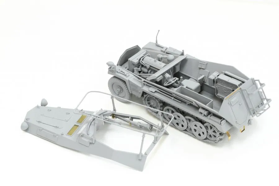 Dragon 1/35 Sd.Kfz 250/3 Greif (2 In 1) # 6911 10 Dragon 1/35 Sd.Kfz 250/3 Greif (2 In 1) # 6911 - Image 8