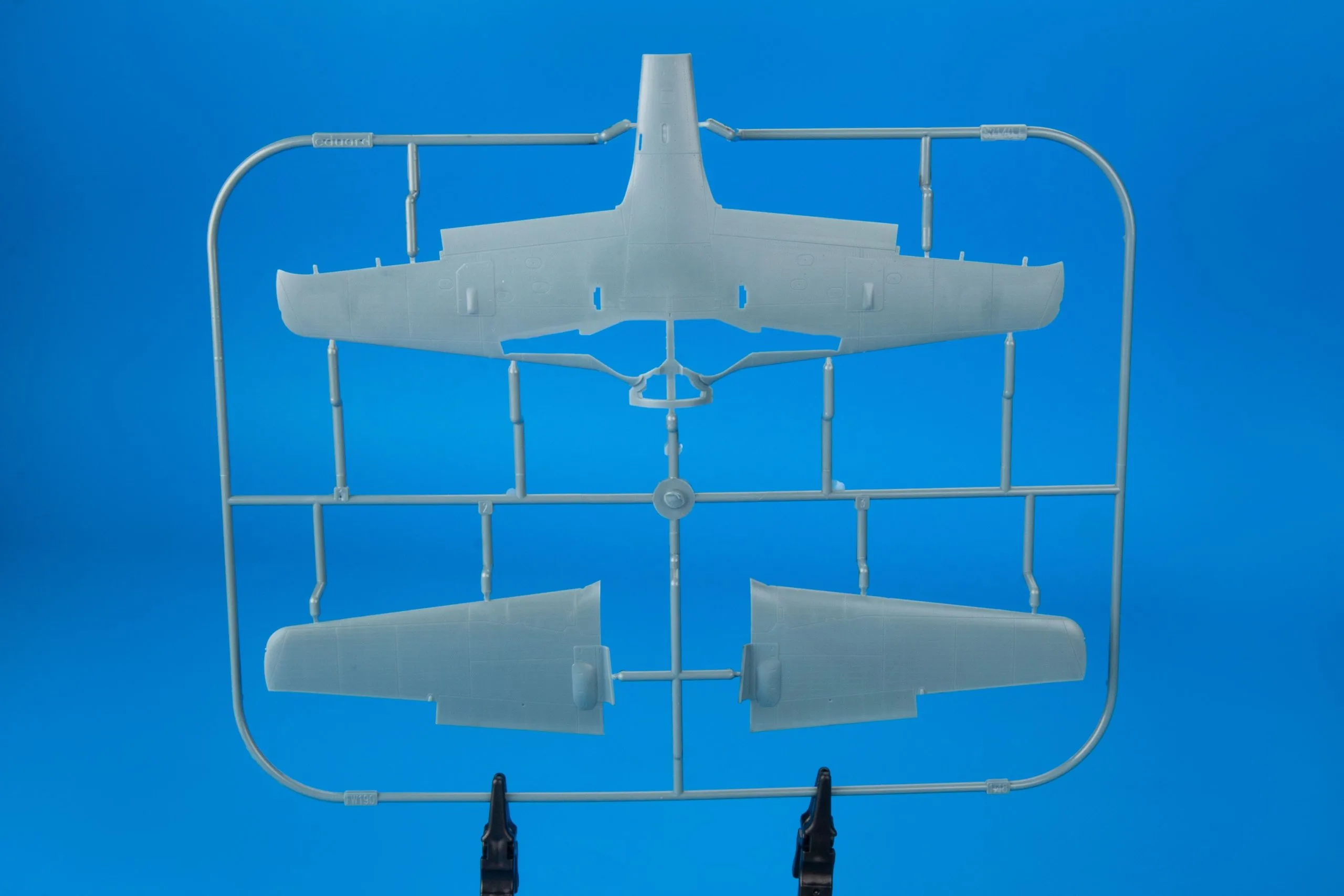 Eduard 1/48 Focke-Wulf Fw-190A-2 ProfiPACK Edition # 82146 9 Eduard 1/48 Focke-Wulf Fw-190A-2 ProfiPACK Edition # 82146 - Image 7