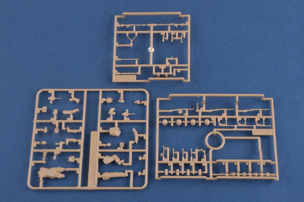 Hobby Boss 1/35 German Afrika Korps (WWII) # 84410 5 Hobby Boss 1/35 German Afrika Korps (WWII) # 84410 - Image 3