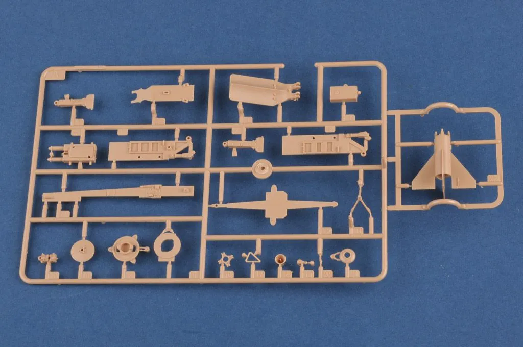 Hobby Boss Hobbyboss 1/72 SAM-2 Missile With Launcher Cabin # 82933 7 Hobby Boss Hobbyboss 1/72 SAM-2 Missile With Launcher Cabin # 82933 - Image 5
