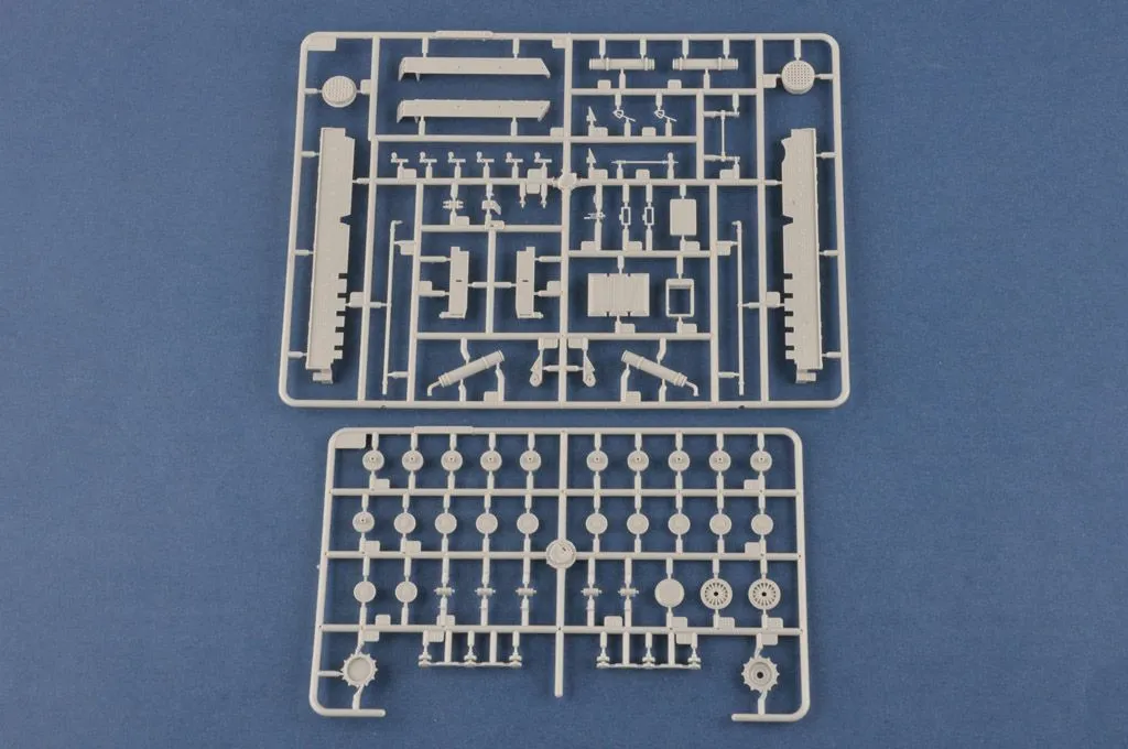 Hobby Boss Hobbyboss 1/72 Karl Geraet 040/041 On Railway Transport # 82961 11 Hobby Boss Hobbyboss 1/72 Karl Geraet 040/041 On Railway Transport # 82961 - Image 9