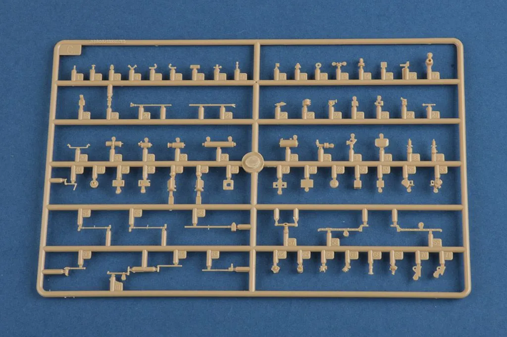 Hobby Boss Hobbyboss 1/35 French R35 Tank W/ FCM Turret # 83894 23 Hobby Boss Hobbyboss 1/35 French R35 Tank W/ FCM Turret # 83894 - Image 21