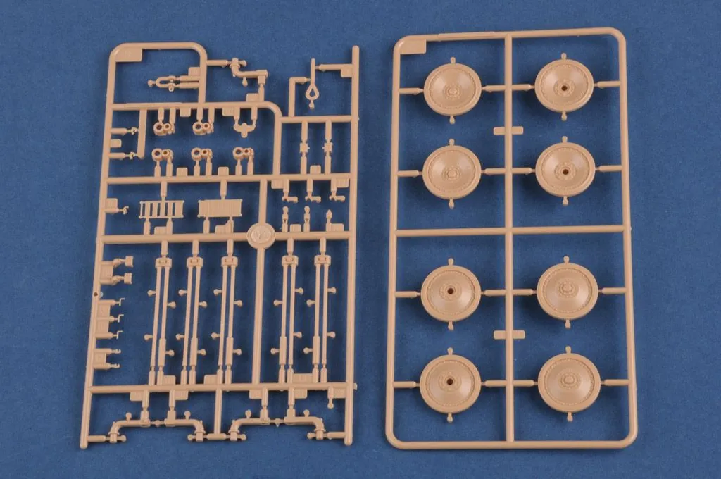 Hobby Boss Hobbyboss 1/35 Sd.Kfz.171 Panther Ausf G - Early German # 84551 13 Hobby Boss Hobbyboss 1/35 Sd.Kfz.171 Panther Ausf G - Early German # 84551 - Image 11
