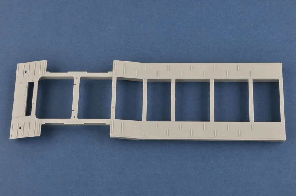 Hobby Boss Hobbyboss 1/35 KraZ-260B Tractor W/ MAZ/ChMZAP-5247G # 85523 10 Hobby Boss Hobbyboss 1/35 KraZ-260B Tractor W/ MAZ/ChMZAP-5247G # 85523 - Image 8