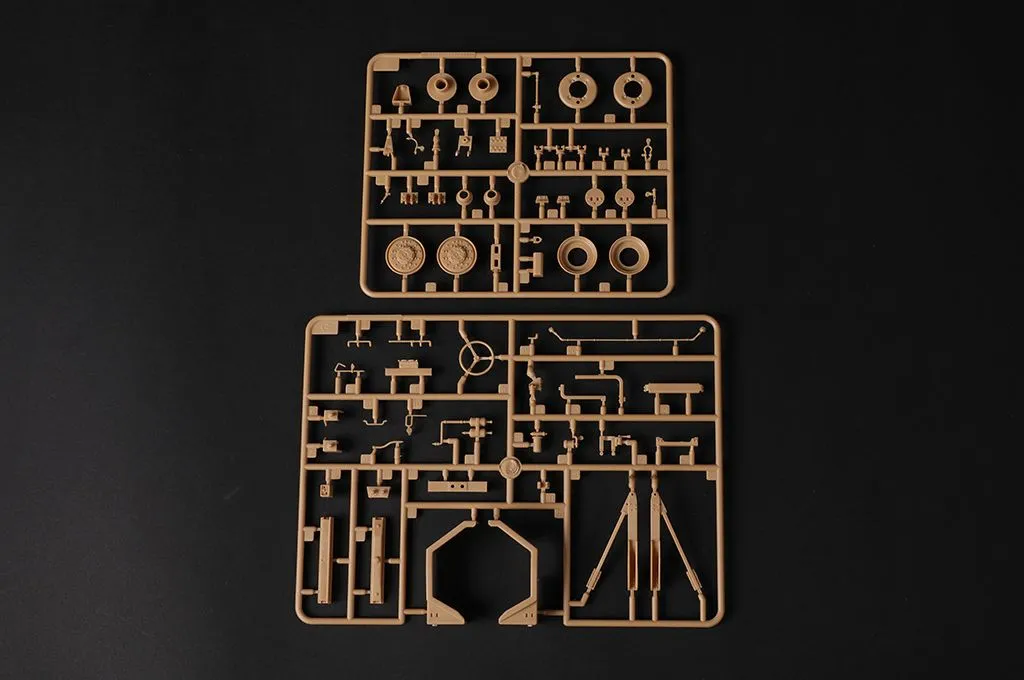 Hobby Boss Hobbyboss 1/35 M1070 Dump Truck # 85526 16 Hobby Boss Hobbyboss 1/35 M1070 Dump Truck # 85526 - Image 14