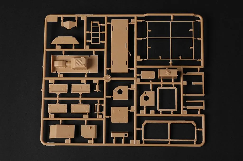 Hobby Boss Hobbyboss 1/35 M1070 Dump Truck # 85526 12 Hobby Boss Hobbyboss 1/35 M1070 Dump Truck # 85526 - Image 10