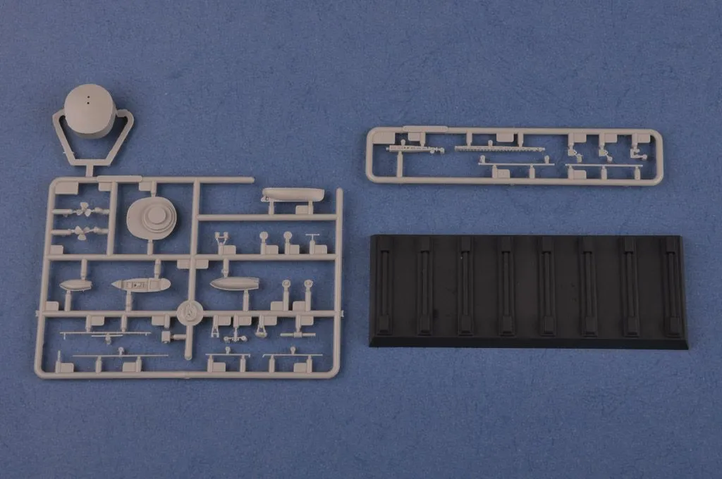 Hobby Boss Hobbyboss 1/350 French Navy Battleship Danton # 86503 6 Hobby Boss Hobbyboss 1/350 French Navy Battleship Danton # 86503 - Image 4