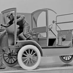 ICM 1/24 Gasoline Delivery, Model T 1912 Delivery Car # 24019 -Aircraft Kits Sales icm24019pic8
