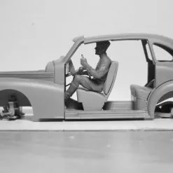 ICM 1/35 RKKA Drivers (1943-1945) (2 Figures) (100% New Molds) # 35643 -Aircraft Kits Sales icm35643 1