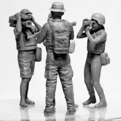 ICM 1/35 Journalists In War (4 Figures) (100% New Molds) BRAVE UKRAINE # 35751 24 ICM 1/35 Journalists In War (4 Figures) (100% New Molds) BRAVE UKRAINE # 35751 -Aircraft Kits Sales img 0008 1 scaled 1