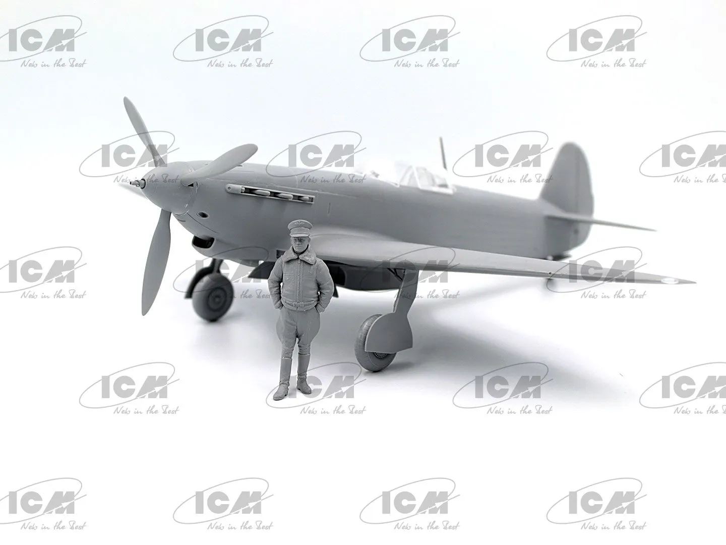 ICM 1/32 Normandy-Neman. Plane Of Marcel Lefevre (Yak-9T With Marcel Lefevre Figure) # 32092 6 ICM 1/32 Normandy-Neman. Plane Of Marcel Lefevre (Yak-9T With Marcel Lefevre Figure) # 32092 - Image 4