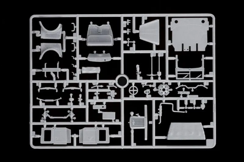 Italeri 1/48 Opel Blitz Tankwagen Kfz.385 # 2808 12 Italeri 1/48 Opel Blitz Tankwagen Kfz.385 # 2808 - Image 10