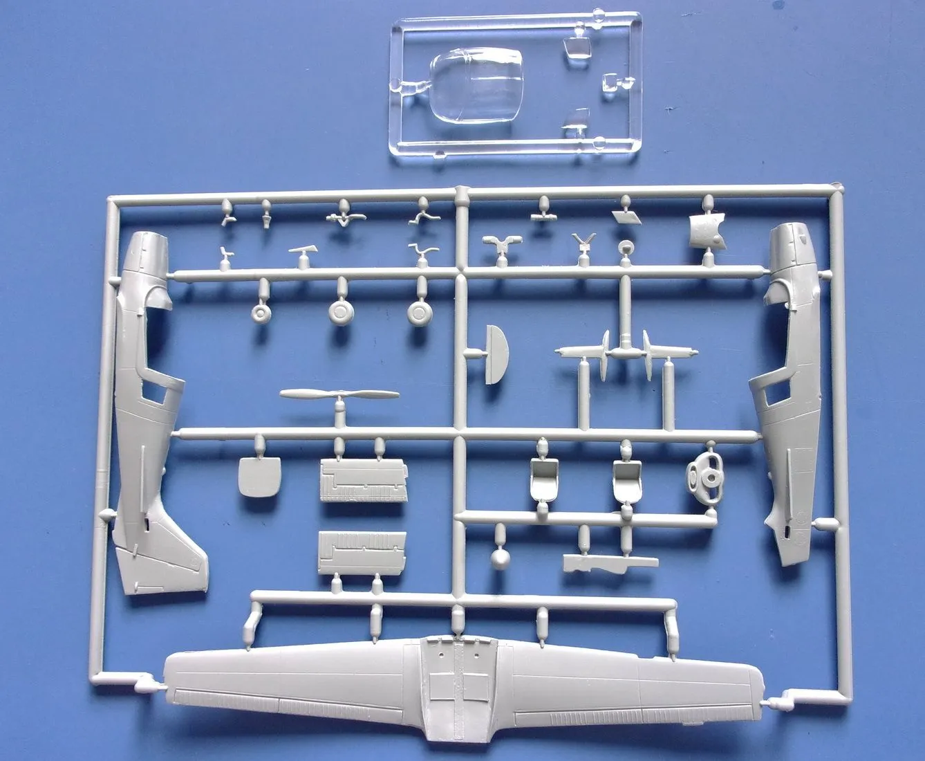 Kotobukiya Kovozavody Prostejov 1/72 S.A. Bulldog T.1 'RAF Special' New Tool # 72299 8 Kotobukiya Kovozavody Prostejov 1/72 S.A. Bulldog T.1 'RAF Special' New Tool # 72299 - Image 6