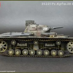 Miniart 1/35 Pz.Kpfw.3 Ausf. B With Crew # 35221 20 Miniart 1/35 Pz.Kpfw.3 Ausf. B With Crew # 35221 -Aircraft Kits Sales min35221 7