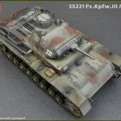 Miniart 1/35 Pz.Kpfw.3 Ausf. B With Crew # 35221 23 Miniart 1/35 Pz.Kpfw.3 Ausf. B With Crew # 35221 -Aircraft Kits Sales min35221 9