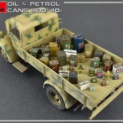 Miniart 1/35 Oil & Petrol Cans 1930-40s # 35595 25 Miniart 1/35 Oil & Petrol Cans 1930-40s # 35595 -Aircraft Kits Sales min35595pic16