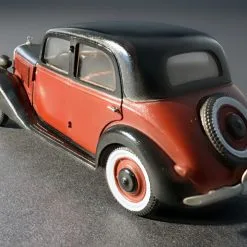 Miniart 1/35 German Passenger Car Type 170V 4 Door # 38008 -Aircraft Kits Sales min38008pic4