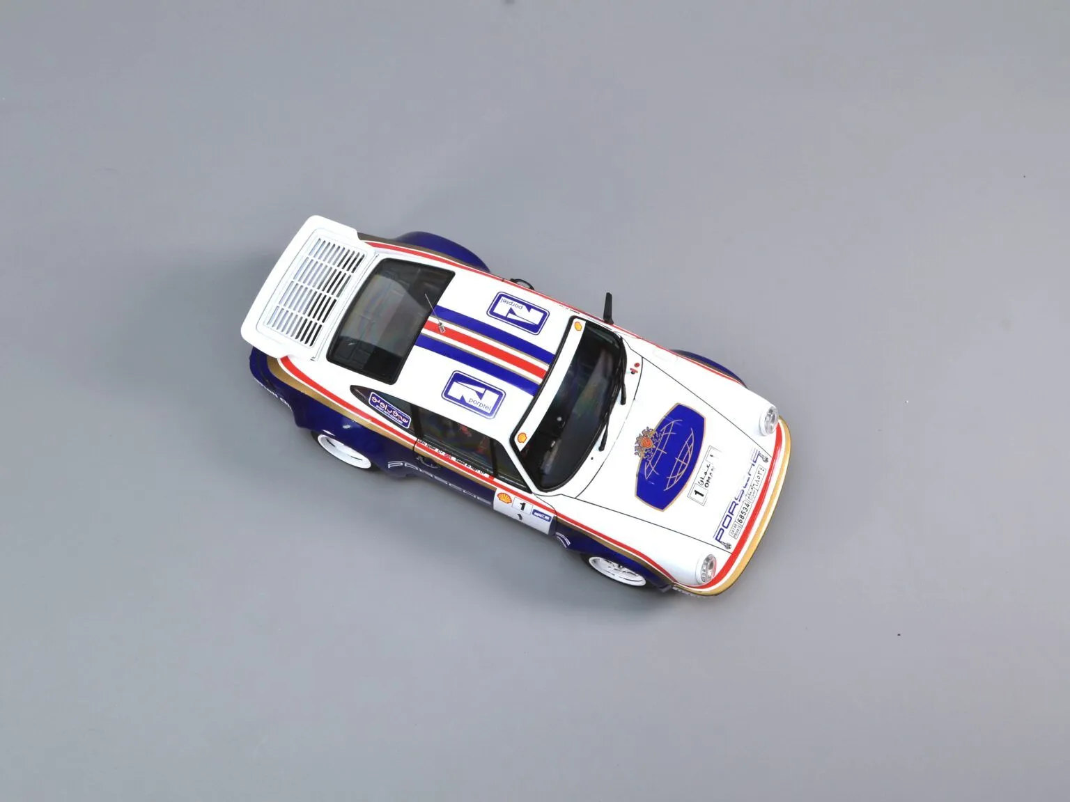 NUNU 1/24 Porsche 911 SC RS Oman 1984 Winner # 24011 12 NUNU 1/24 Porsche 911 SC RS Oman 1984 Winner # 24011 - Image 10