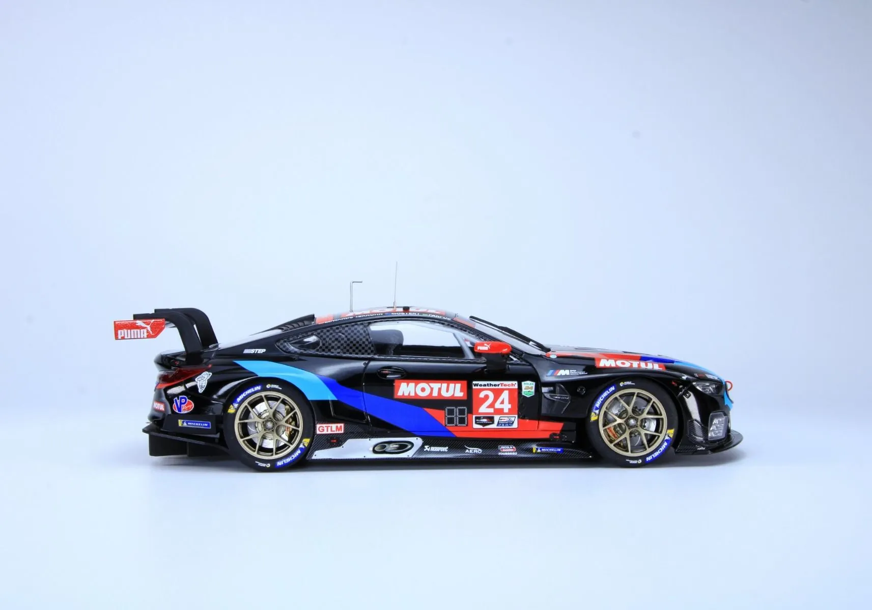NuNu 1/24 BMW M8 GTE 2020 Daytona Winner Model Kit # 24036 3 NuNu 1/24 BMW M8 GTE 2020 Daytona Winner Model Kit # 24036