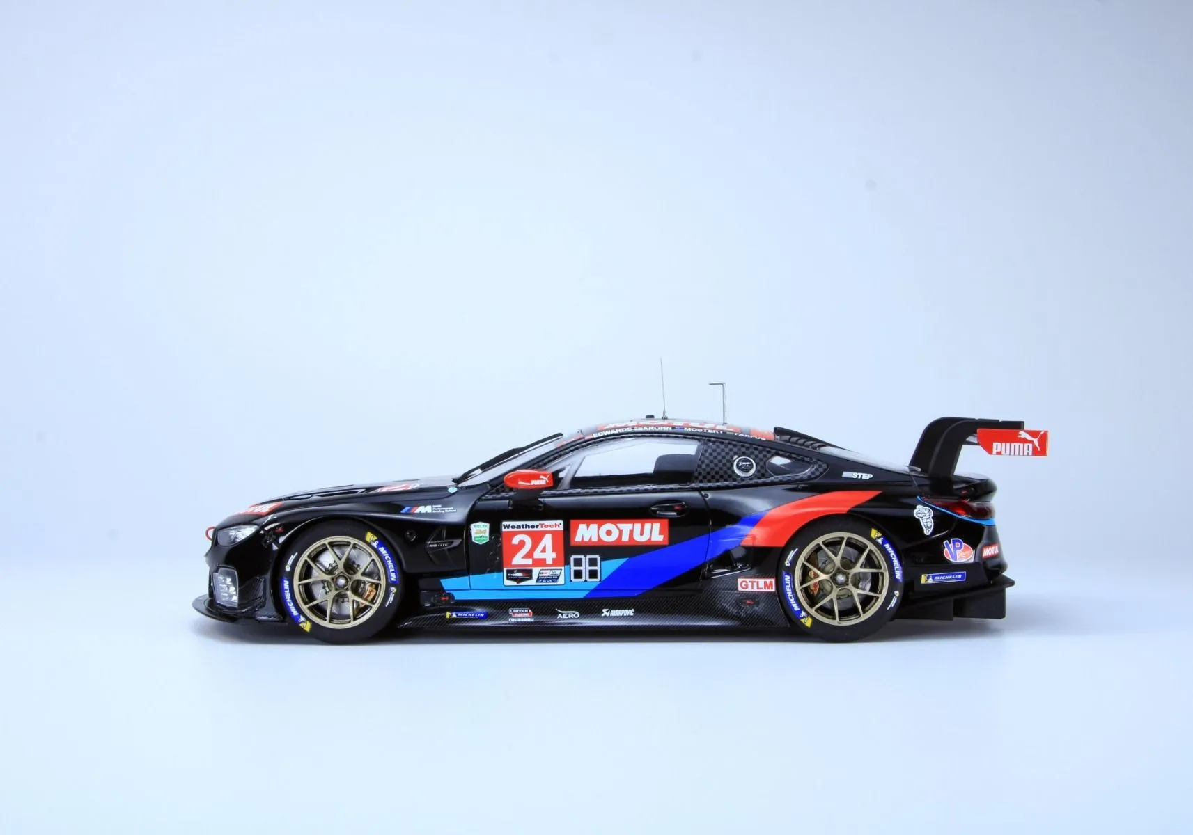NuNu 1/24 BMW M8 GTE 2020 Daytona Winner Model Kit # 24036 5 NuNu 1/24 BMW M8 GTE 2020 Daytona Winner Model Kit # 24036 - Image 3
