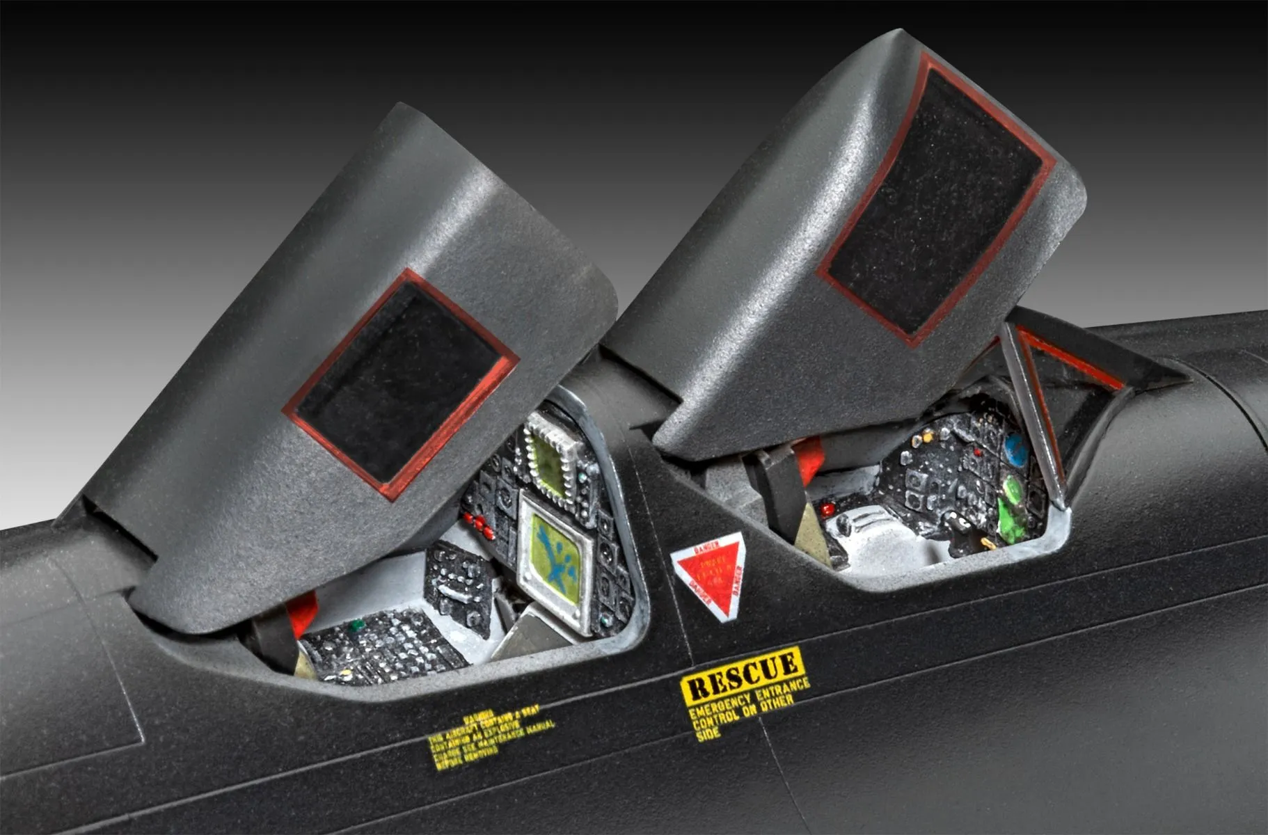 Revell 1/48 Lockheed SR-71 Blackbird # 04967 6 Revell 1/48 Lockheed SR-71 Blackbird # 04967 - Image 4