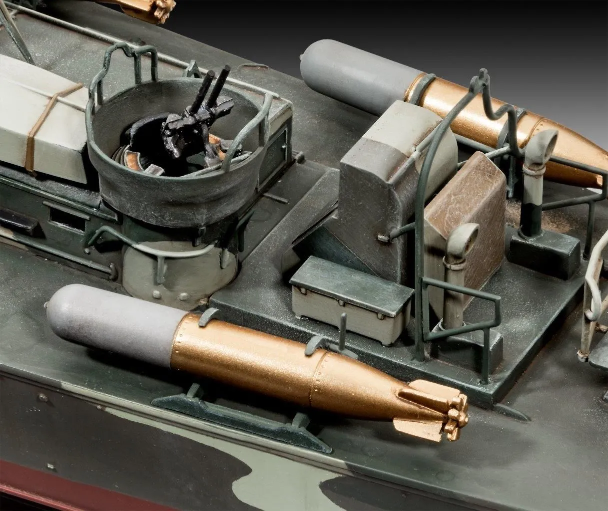 Revell 1/72 Patrol Torpedo Boat PT-588/PT-579 (Late) # 05165 6 Revell 1/72 Patrol Torpedo Boat PT-588/PT-579 (Late) # 05165 - Image 4