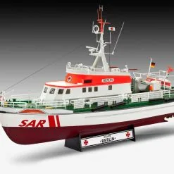 Revell 1/72 SAR 'Goodbye' DGzRS ‘Berlin’ (formally ‘Arkona’) And Westland Seaking Mk.41 Gift Set # 05683 -Aircraft Kits Sales rv5683 2