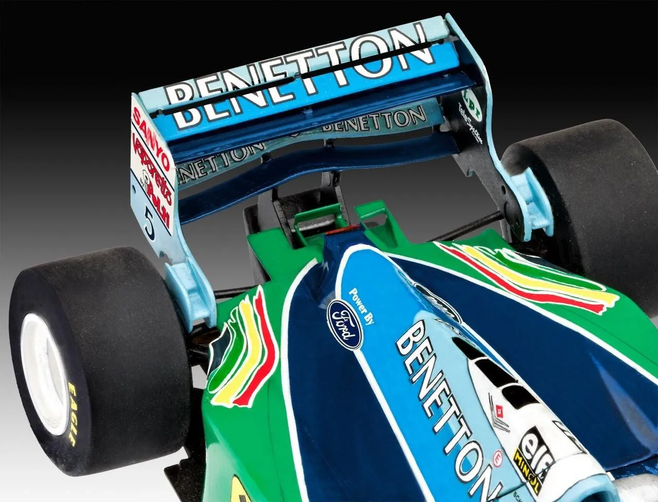 Revell 1/24 Gift Set Benetton Ford B194 "25th Anniversary" # 05689 8 Revell 1/24 Gift Set Benetton Ford B194 "25th Anniversary" # 05689 - Image 6