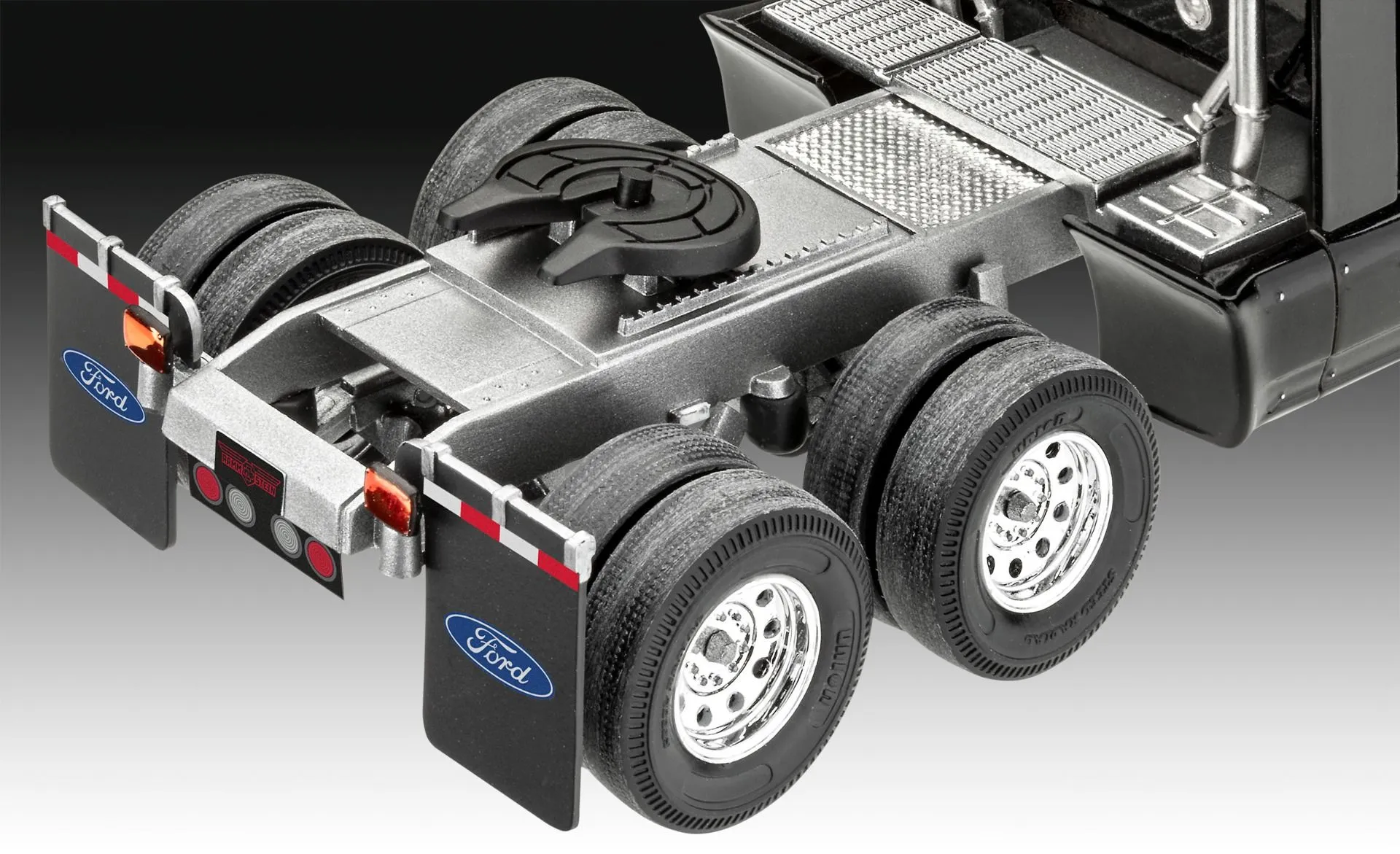 Revell 1/25 Tour Truck 'Rammstein' Gift Set # 07658 8 Revell 1/25 Tour Truck 'Rammstein' Gift Set # 07658 - Image 6