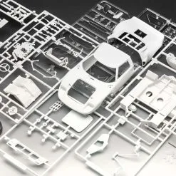 Revell 1/24 Ford GT 40 Le Mans 1968 Limited Edition # 07696 -Aircraft Kits Sales rv7696 6