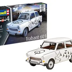 Revell 1/24 Trabant 601S Builders Choice # 07713 20 Revell 1/24 Trabant 601S Builders Choice # 07713 -Aircraft Kits Sales rv7713 8