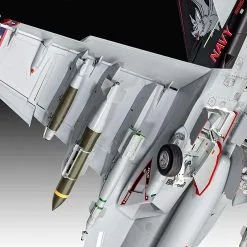 Revell 1/32 F/A-18E Super Hornet # 04994 -Aircraft Kits Sales rvl04994pic5