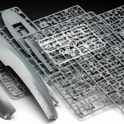 Revell 1/144 Flower Class Corvette HMCS SNOWBERRY # 05132 -Aircraft Kits Sales rvl05132pic6