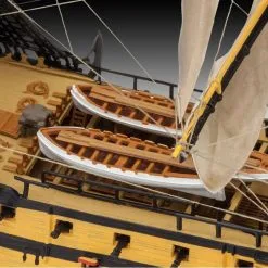 Revell 1/225 Gift Set "Battle Of Trafalgar" # 05767 10 Revell 1/225 Gift Set "Battle Of Trafalgar" # 05767 -Aircraft Kits Sales rvl05767pic5