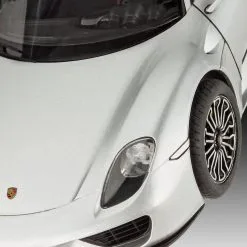 Revell 1/24 Porsche 918 Spyder # 07026 - Plastic Model Kit