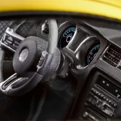 Revell 1/25 2013 Ford Mustang Boss 302 # 07652 -Aircraft Kits Sales rvl07652pic4