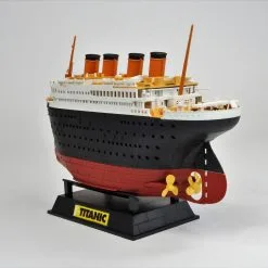 EModels Suyata Cartoon Series Titanic - Seals & Iceberg Scene # SL001 -Aircraft Kits Sales sysl001 6 1