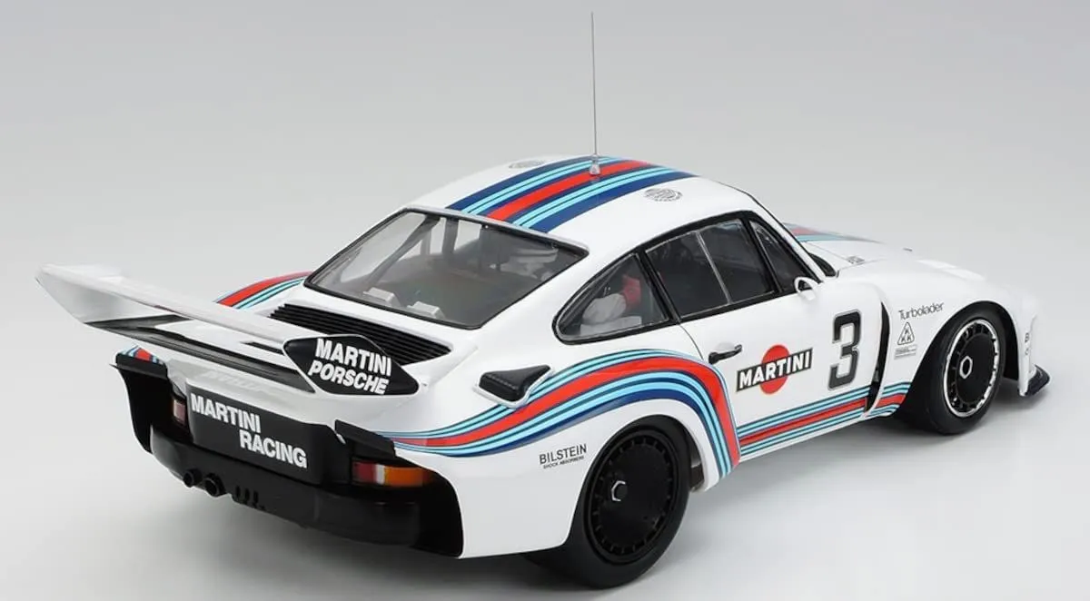 Tamiya 1/20 Porsche 935 Martini # 20070 6 Tamiya 1/20 Porsche 935 Martini # 20070 - Image 4