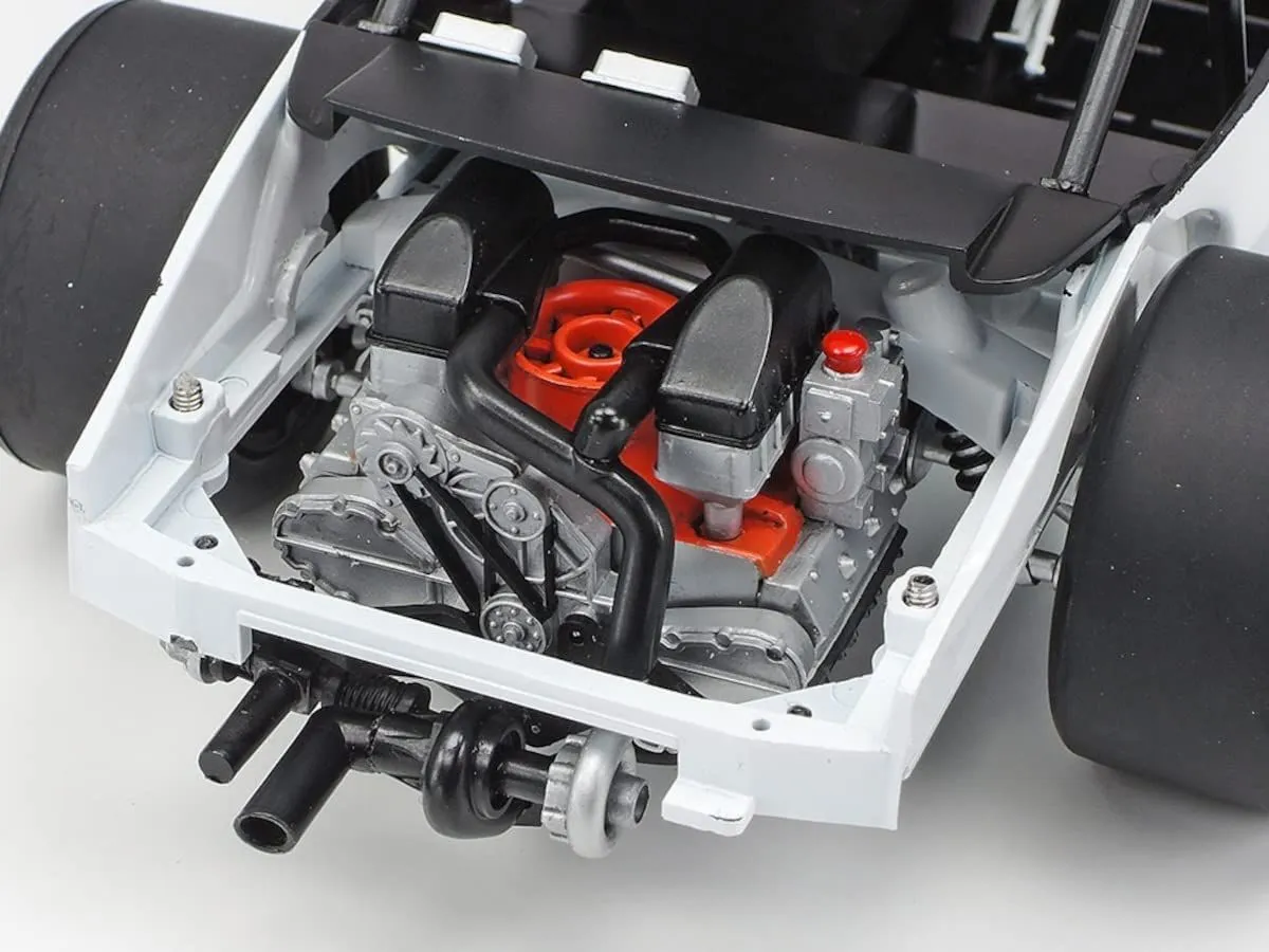 Tamiya 1/20 Porsche 935 Martini # 20070 8 Tamiya 1/20 Porsche 935 Martini # 20070 - Image 6