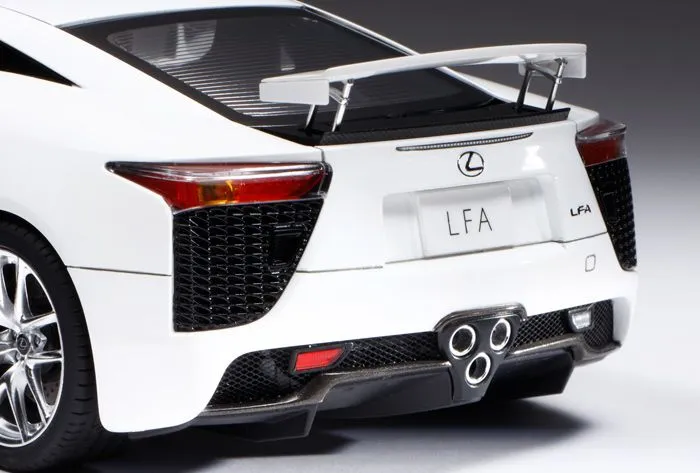 Tamiya 1/24 LEXUS LFA # 24319 - Plastic Model Kit 4 Tamiya 1/24 LEXUS LFA # 24319 - Plastic Model Kit - Image 2