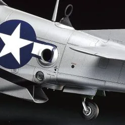 Tamiya 1/32 NORTH AMERICAN P-51D/K MUSTANG # 60323 - Plastic Model Kit