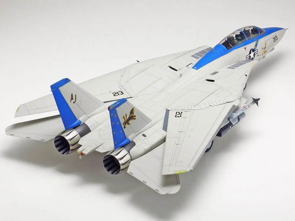 Tamiya 1/48 Grumman F-14D Tomcat™ # 61118 3 Tamiya 1/48 Grumman F-14D Tomcat™ # 61118