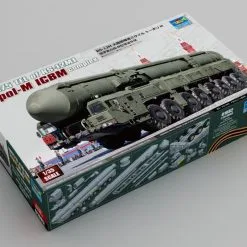 Trumpeter 1/35 15U175 TEL Of RS-12M1 Topol-M ICBM Complex # 01082 -Aircraft Kits Sales trm01082 1