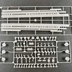 Trumpeter 1/200 R.M.S TITANIC W/ LED Light Set # 03719 75 Trumpeter 1/200 R.M.S TITANIC W/ LED Light Set # 03719 -Aircraft Kits Sales trm03713oro211